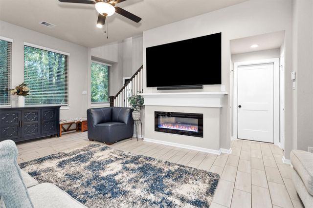 579 Long Leaf Pine Drive, Montgomery, TX 77316