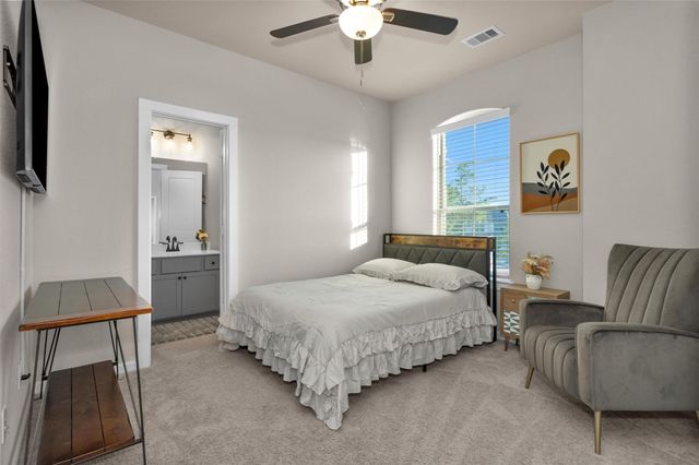 579 Long Leaf Pine Drive, Montgomery, TX 77316