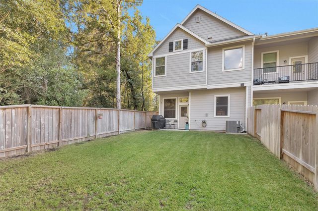 579 Long Leaf Pine Drive, Montgomery, TX 77316