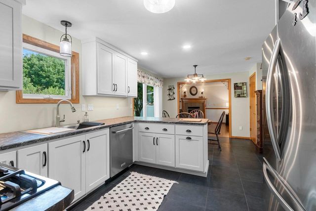 N254 MEADOWBREEZE COURT, Appleton, WI 54915