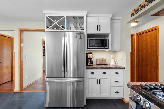 N254 MEADOWBREEZE COURT, Appleton, WI 54915