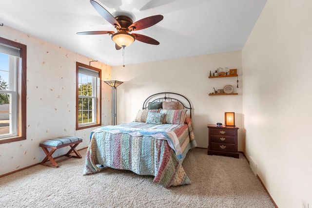 N254 MEADOWBREEZE COURT, Appleton, WI 54915