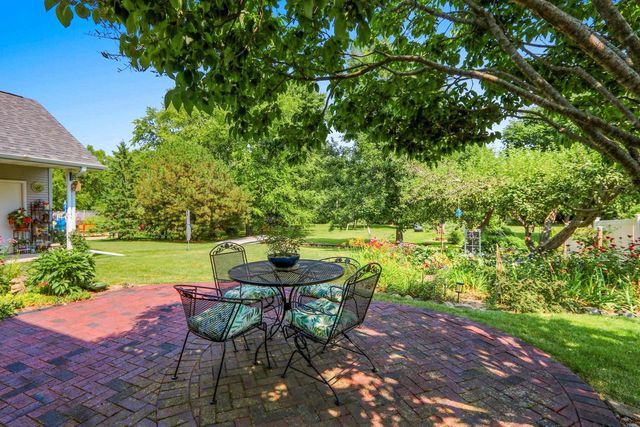 N254 MEADOWBREEZE COURT, Appleton, WI 54915