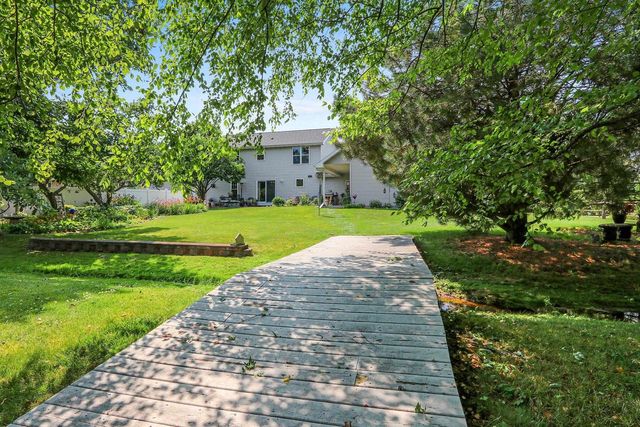 N254 MEADOWBREEZE COURT, Appleton, WI 54915