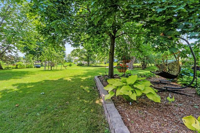 N254 MEADOWBREEZE COURT, Appleton, WI 54915