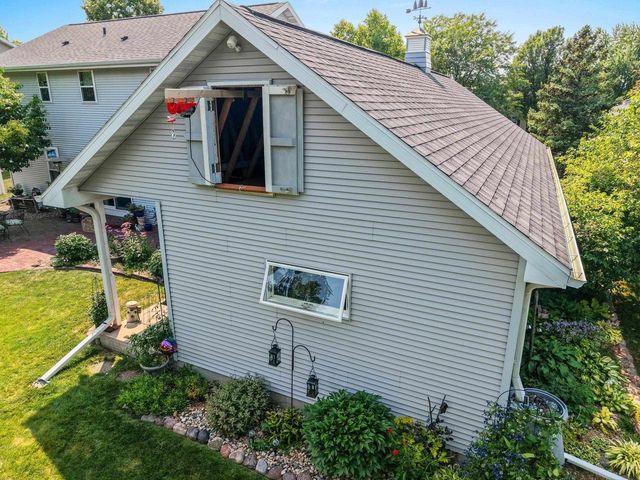 N254 MEADOWBREEZE COURT, Appleton, WI 54915