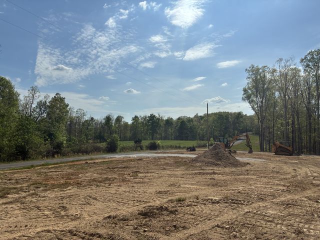 1327 Hop Smith Rd, Cumberland Furnace, TN 37051