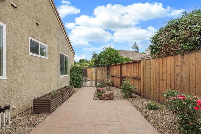 4311 Chariot Ct, Stockton, CA 95219