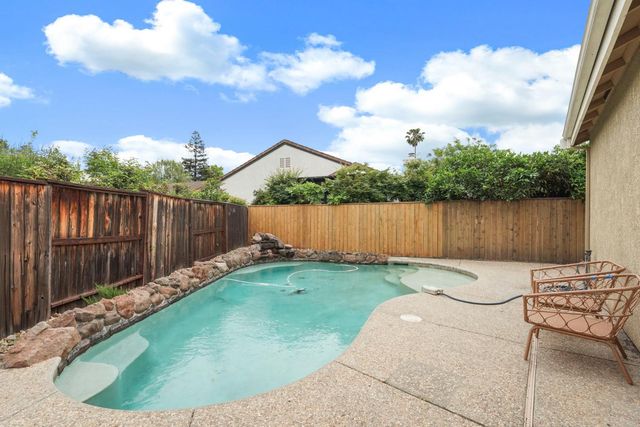 4311 Chariot Ct, Stockton, CA 95219