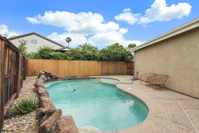 4311 Chariot Ct, Stockton, CA 95219