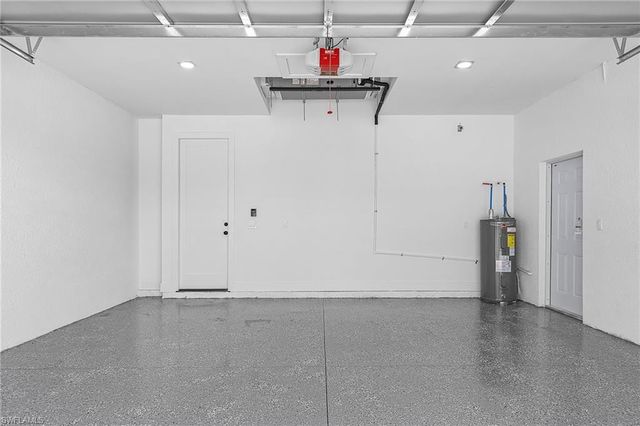 1015 SW 8th CT, Cape Coral, FL 33991