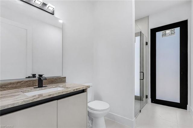 1015 SW 8th CT, Cape Coral, FL 33991