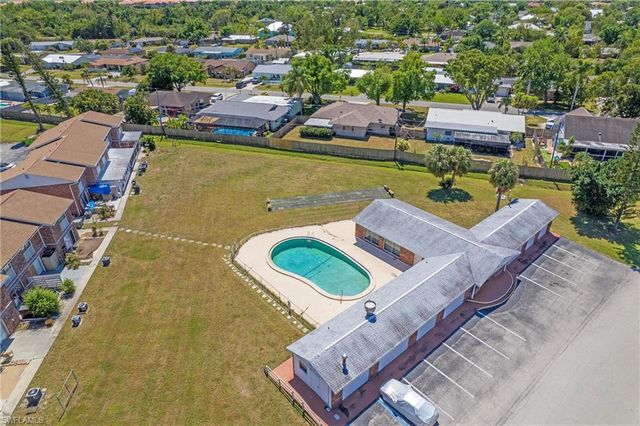 864 Courtington LN 3, Fort Myers, FL 33919