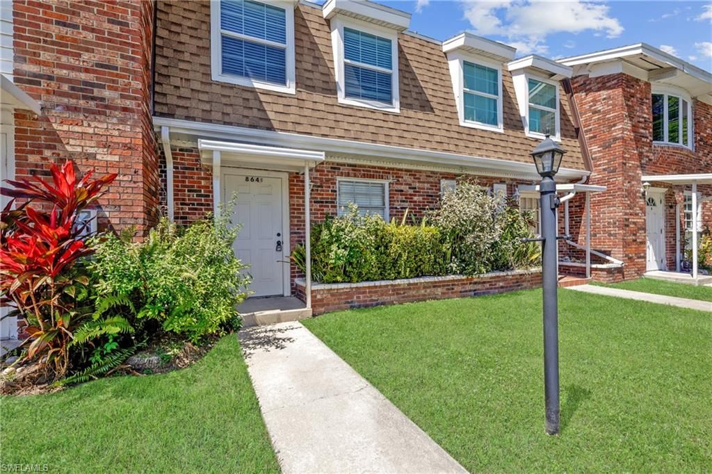 864 Courtington LN 3, Fort Myers, FL 33919