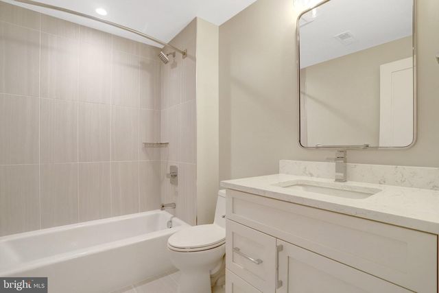 5813 22ND ST N, Arlington, VA 22205