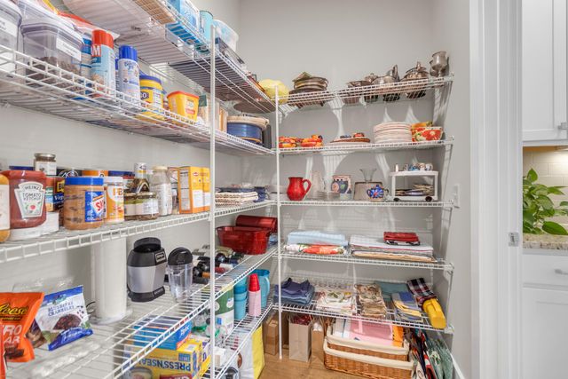 3008 Aura Lane, Summerville, SC 29483