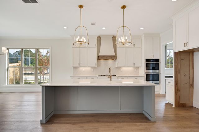 318 BECKHAM DR, Collierville, TN 38017