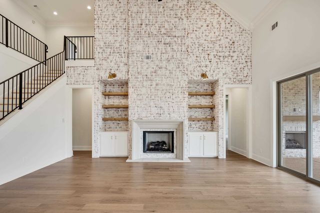 318 BECKHAM DR, Collierville, TN 38017