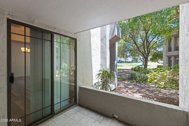 5225 N 24TH Street 102, Phoenix, AZ 85016