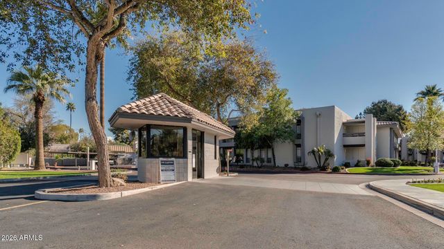 5225 N 24TH Street 102, Phoenix, AZ 85016