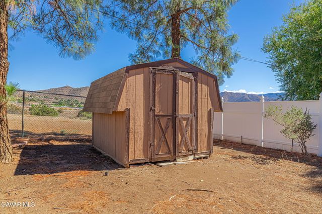 2501 Sierra Highway 142, Acton, CA 95310