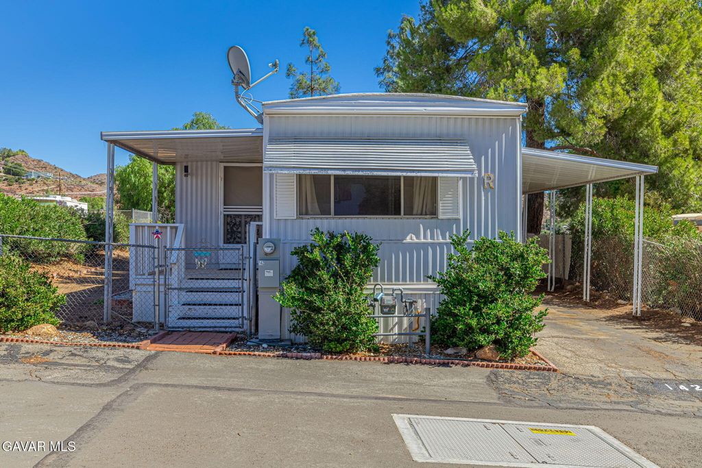 2501 Sierra Highway 142, Acton, CA 95310