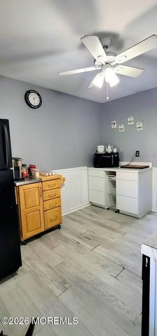 23 Falmouth Avenue 72, Whiting, NJ 08759