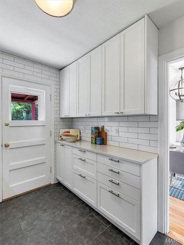 3906 Berger Avenue, St Louis, MO 63109