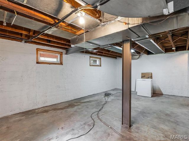 3906 Berger Avenue, St Louis, MO 63109