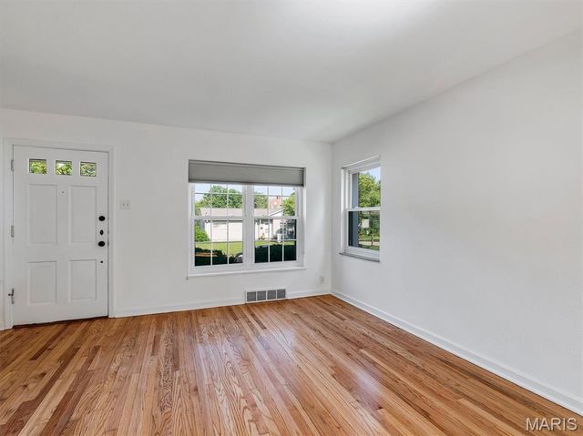 3906 Berger Avenue, St Louis, MO 63109