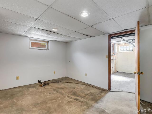 3906 Berger Avenue, St Louis, MO 63109