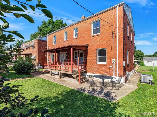3906 Berger Avenue, St Louis, MO 63109