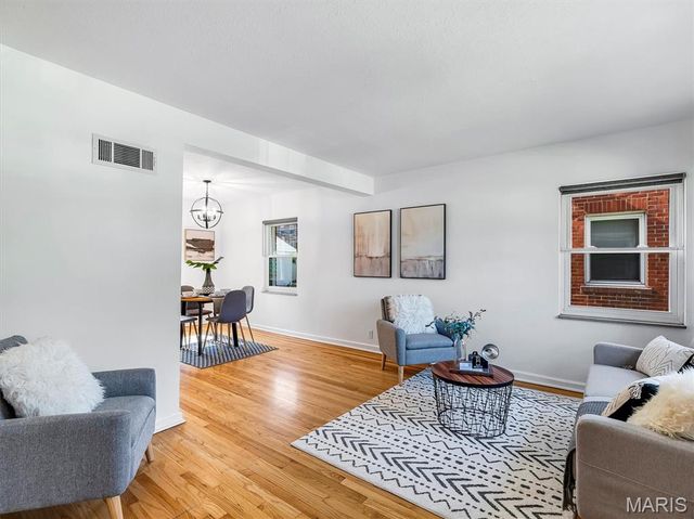 3906 Berger Avenue, St Louis, MO 63109