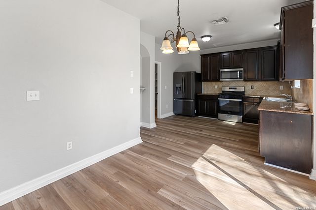 10728 Gemsbuck Ldg, San Antonio, TX 78245