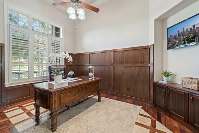 27435 Waterfall Hill PKWY, Spicewood, TX 78669