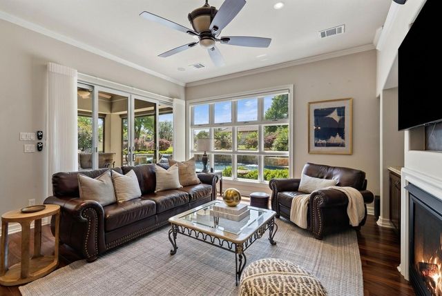 27435 Waterfall Hill PKWY, Spicewood, TX 78669