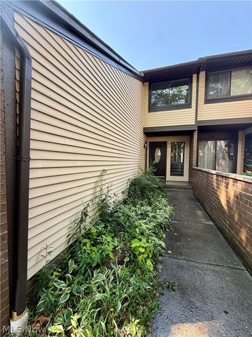 4471 Habersham Lane S 186, Richmond Heights, OH 44143