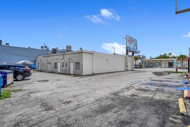 5769-5779 SW 8 ST, Miami, FL 33144