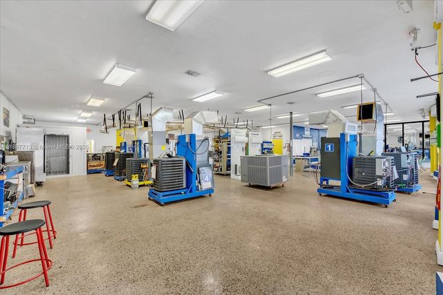 5769-5779 SW 8 ST, Miami, FL 33144