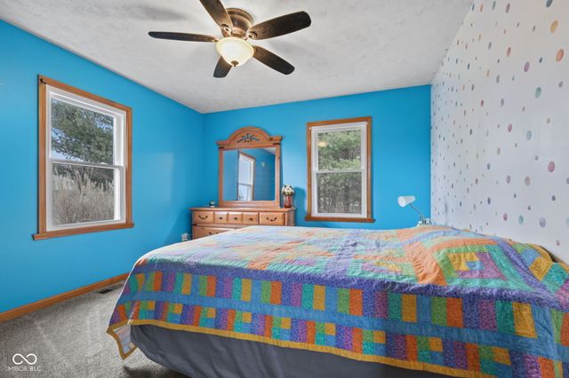 2882 E Cottonwood Trail, Morristown, IN 46161