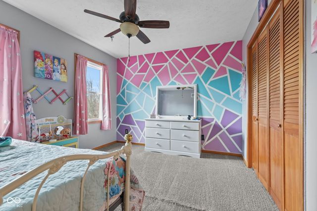 2882 E Cottonwood Trail, Morristown, IN 46161