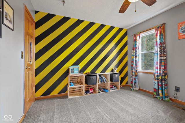 2882 E Cottonwood Trail, Morristown, IN 46161