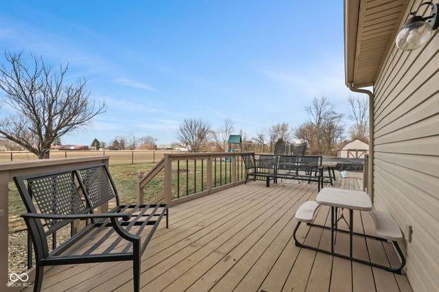 2882 E Cottonwood Trail, Morristown, IN 46161