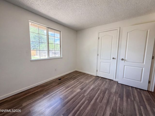 3325 Somerset Way, Carson City, NV 89705