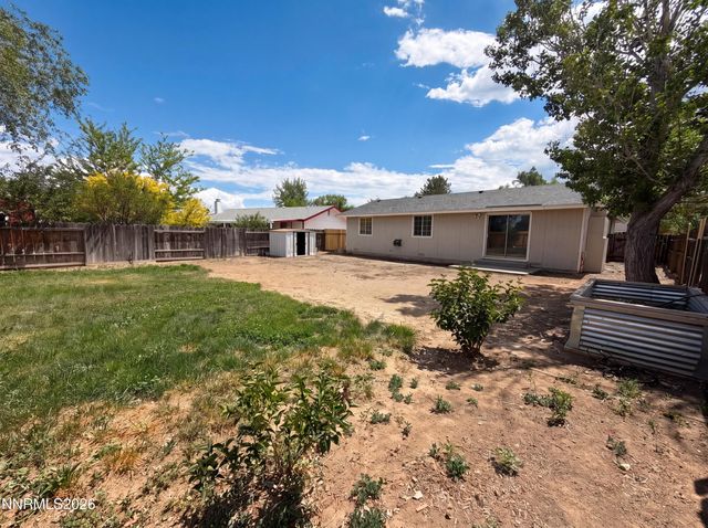 3325 Somerset Way, Carson City, NV 89705