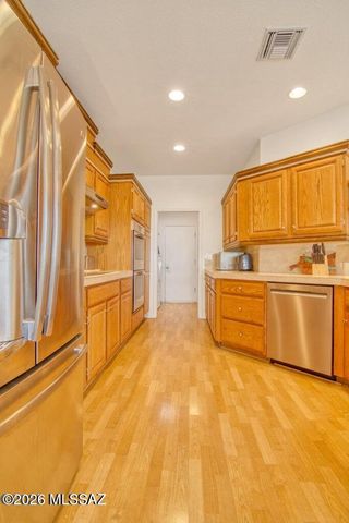 1232 E Camino Diestro, Oro Valley, AZ 85704