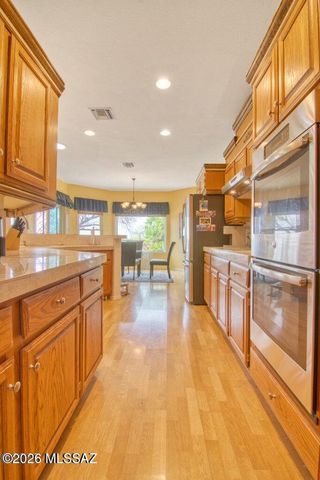 1232 E Camino Diestro, Oro Valley, AZ 85704