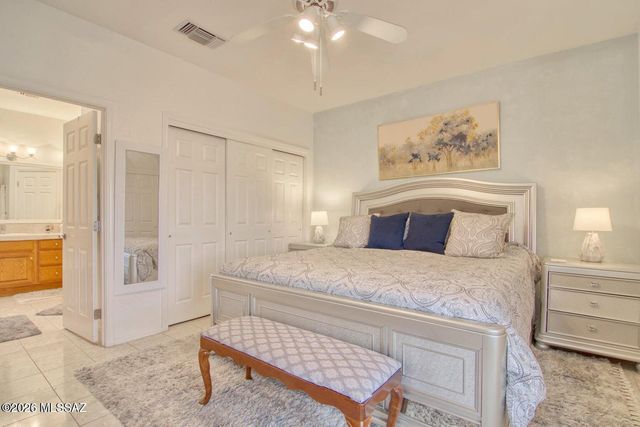 1232 E Camino Diestro, Oro Valley, AZ 85704