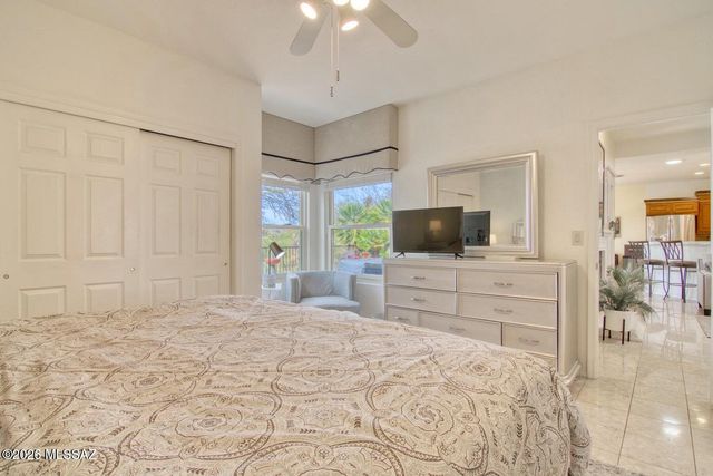 1232 E Camino Diestro, Oro Valley, AZ 85704