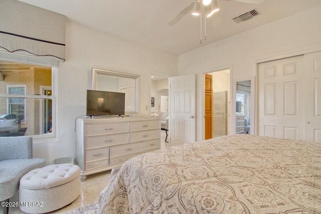 1232 E Camino Diestro, Oro Valley, AZ 85704